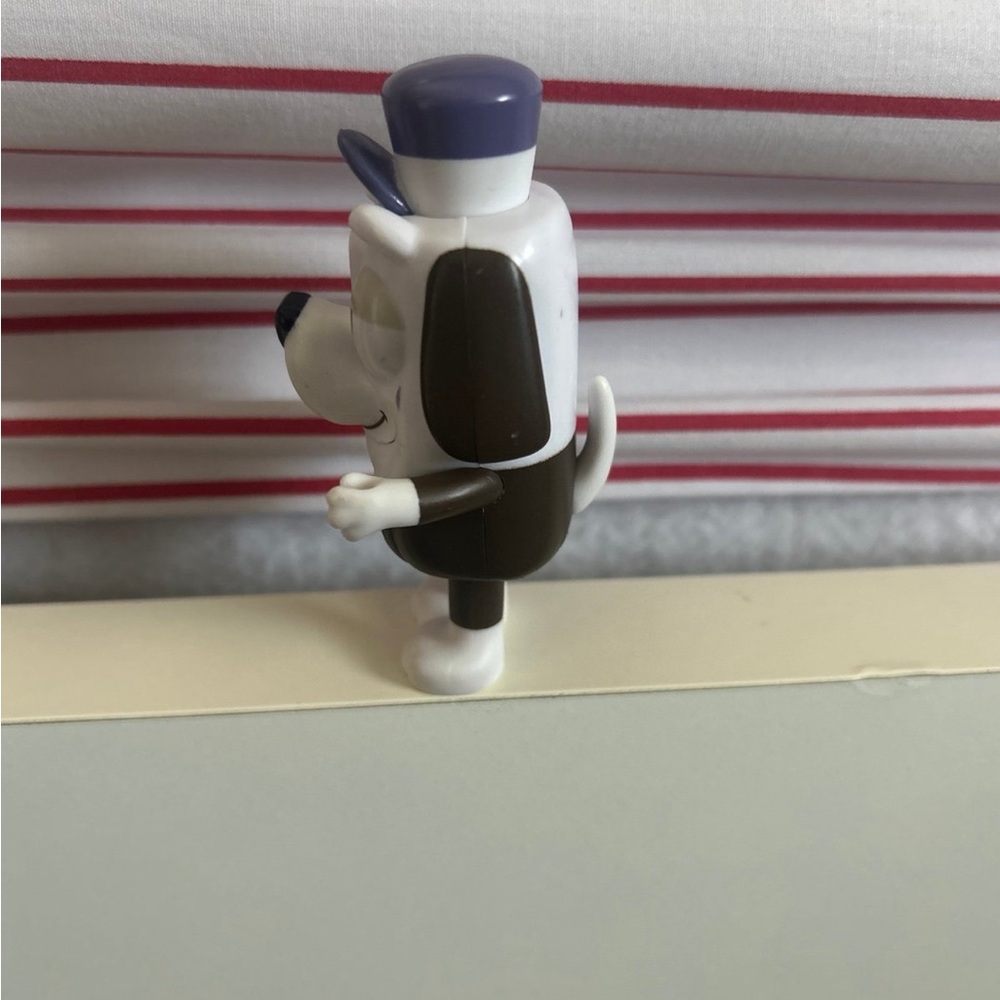 SOLD - Bluey Butler Jerry Lee Figure - Picture 5 of 11